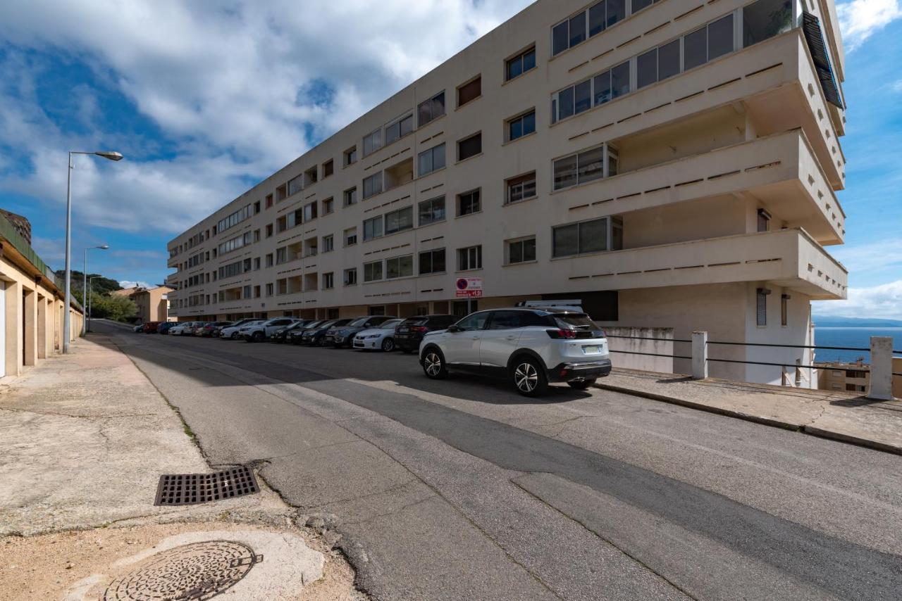 Appartement Refait à Neuf Ajaccio Vue Ajaccio (Corsica)